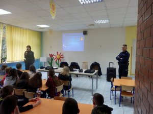 Spotkanie z policjantami w Szkole Podstawowej nr 33 w Kielcach